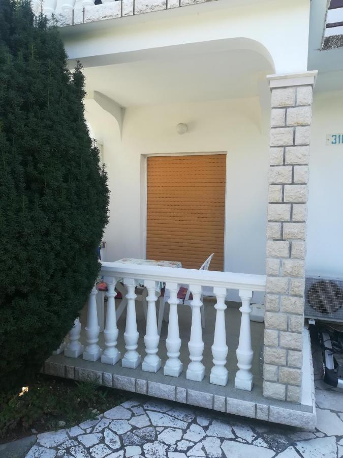 Alemka Daire Banjol Dış mekan fotoğraf